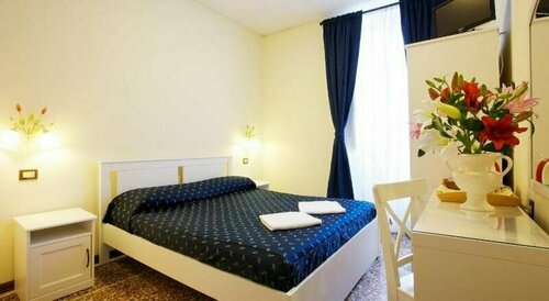 Гостиница Lyric Hotel Levanto в Леванто