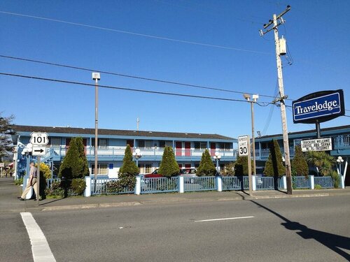 Гостиница Redwood Inn в Кресент Сити