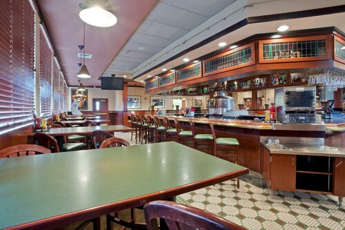 Гостиница Holiday Inn and Suites Overland Park West, an Ihg Hotel в Ленексе