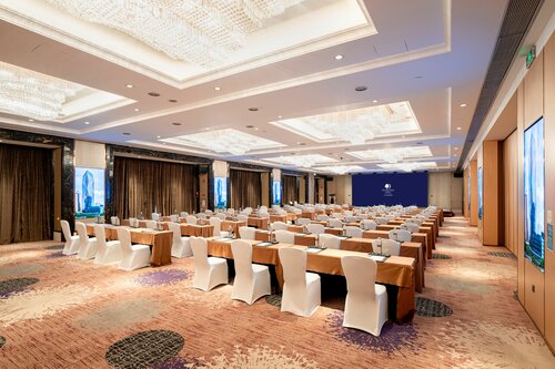 Гостиница DoubleTree by Hilton Hotel Guangzhou в Китае