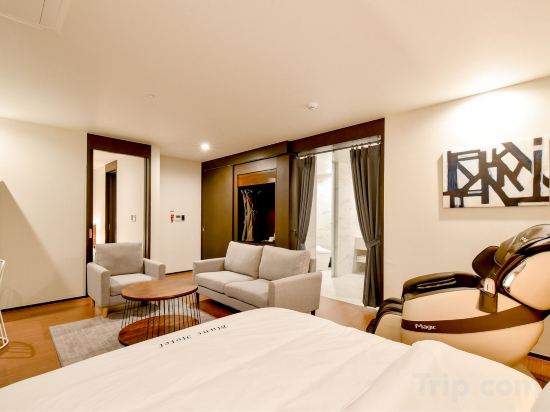 Фото Blanc Business Hotel