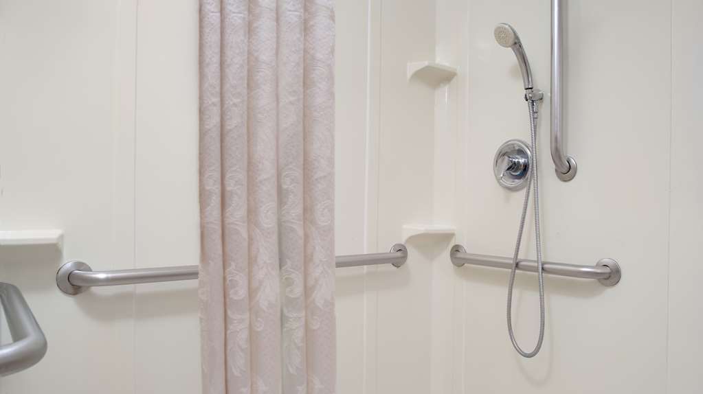 Фото DoubleTree by Hilton Chicago Wood Dale - Elk Grove