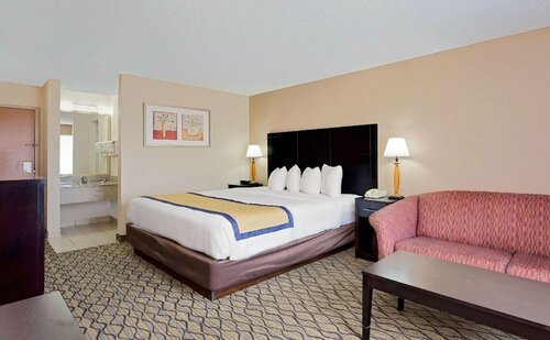 Гостиница Baymont by Wyndham Kalamazoo East в Каламазу