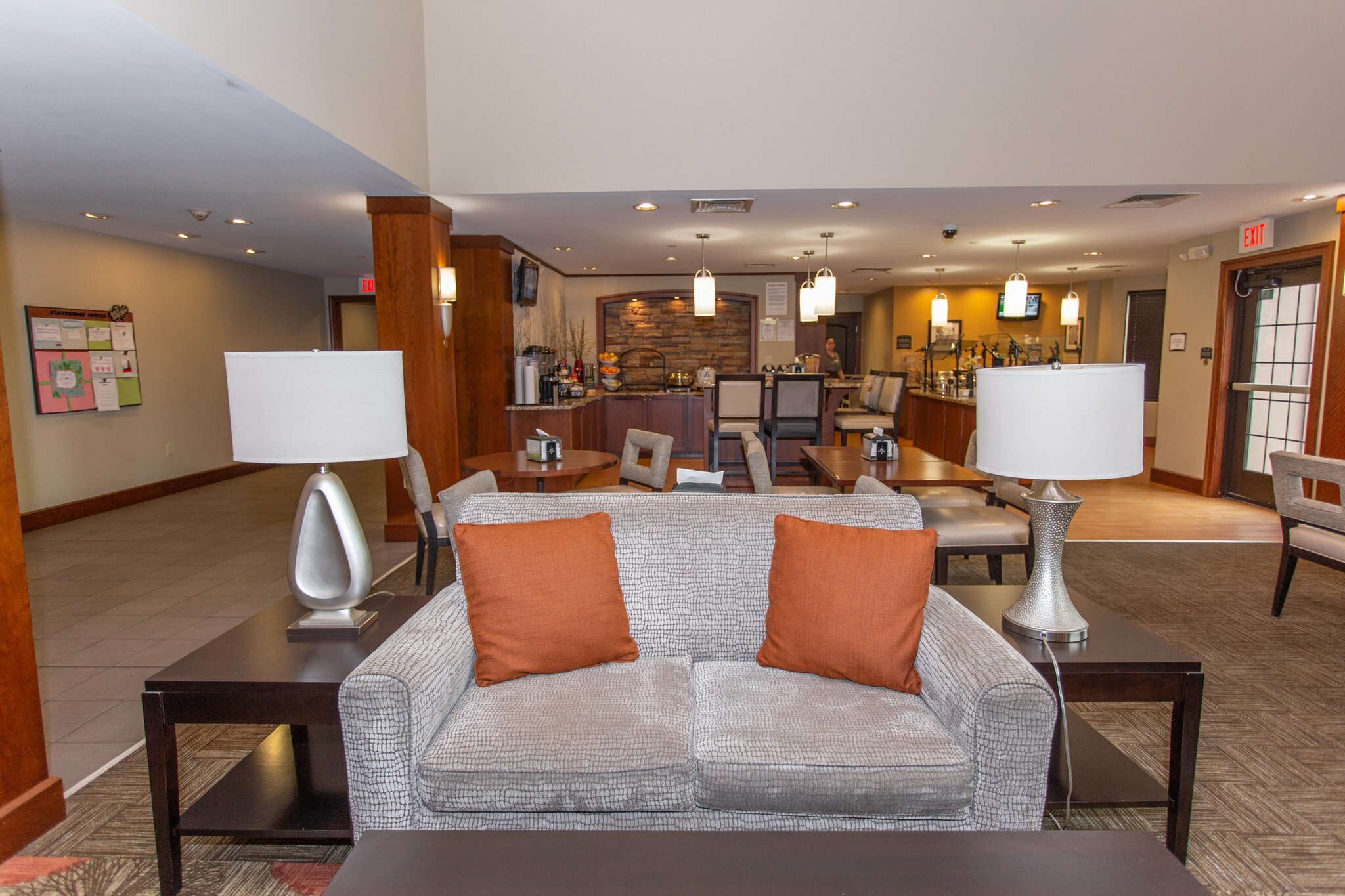 Фото Staybridge Suites Bowling Green, an Ihg Hotel