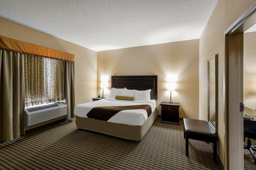 Фото Best Western Sunrise Inn & Suites