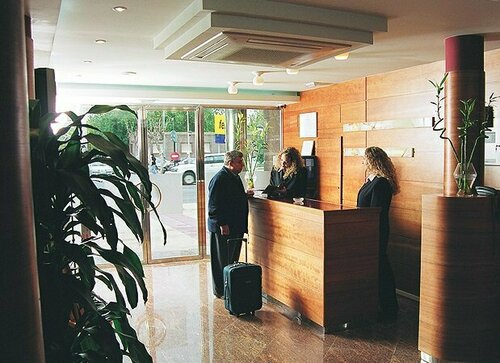 Гостиница Hotel Legazpi в Мурсии