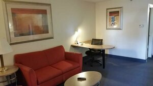 Гостиница Days Inn by Wyndham Buena Park в Бреа