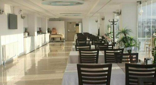 Гостиница Resmina Hotel в Тушбе