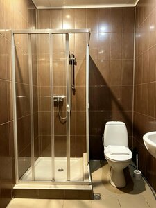 Иное жильё Двин