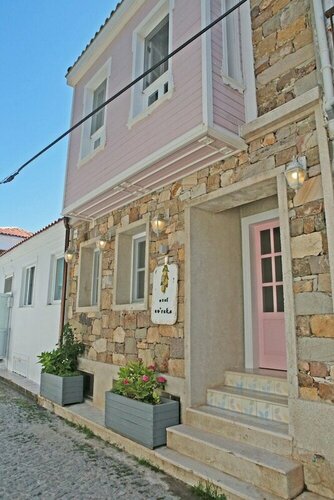 Гостиница Evreka Butik Otel в Бозджааде
