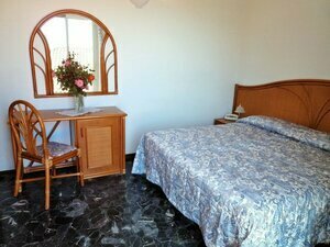 Гостиница Hotel Zunino в Споторно