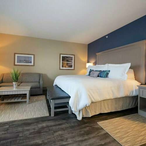 Гостиница Chautauqua Harbor Hotel - Jamestown в Джеймстауне