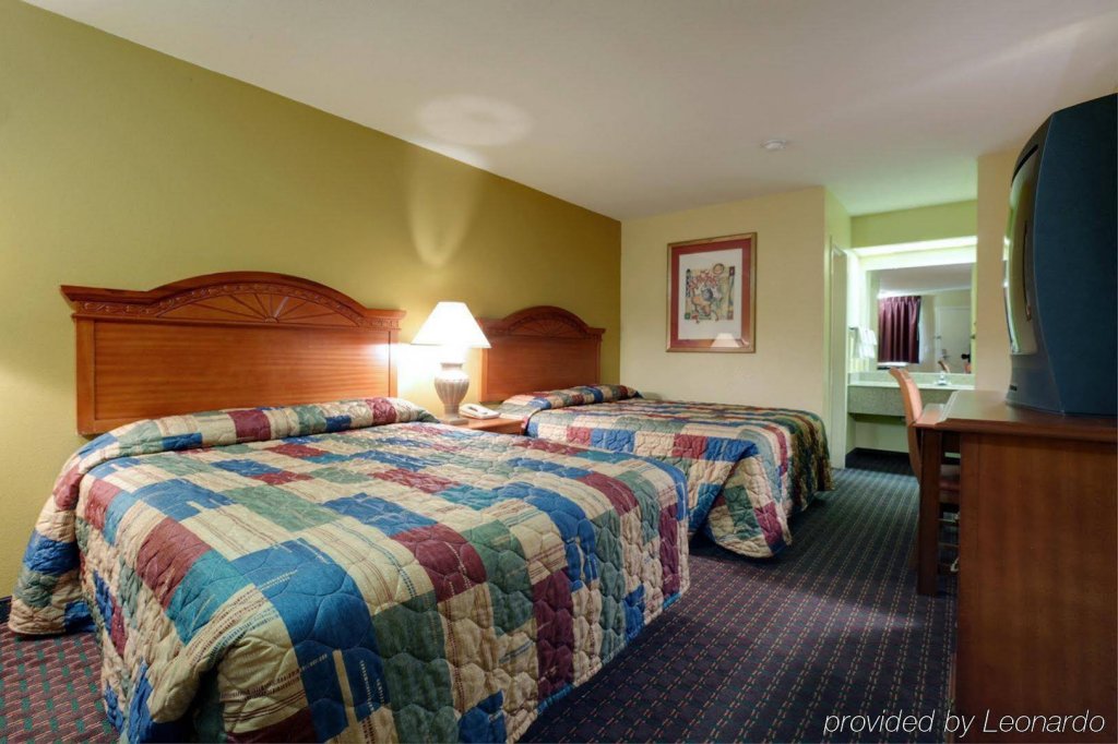 Фото Americas Best Value Inn & Suites Yukon Oklahoma City