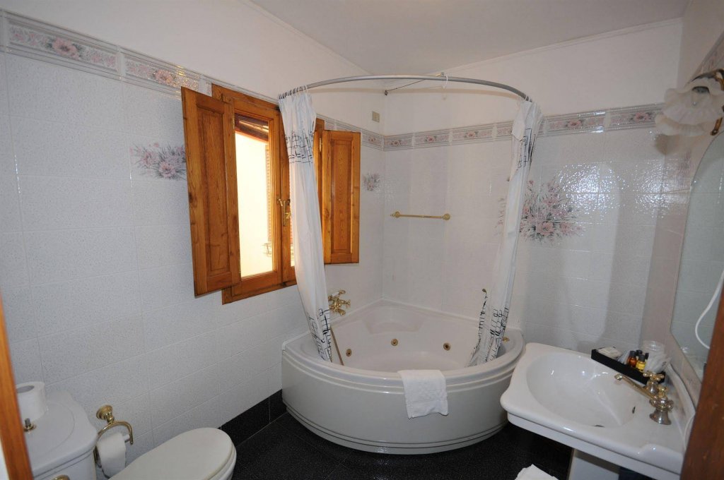 Фото Solo Experience Hotel