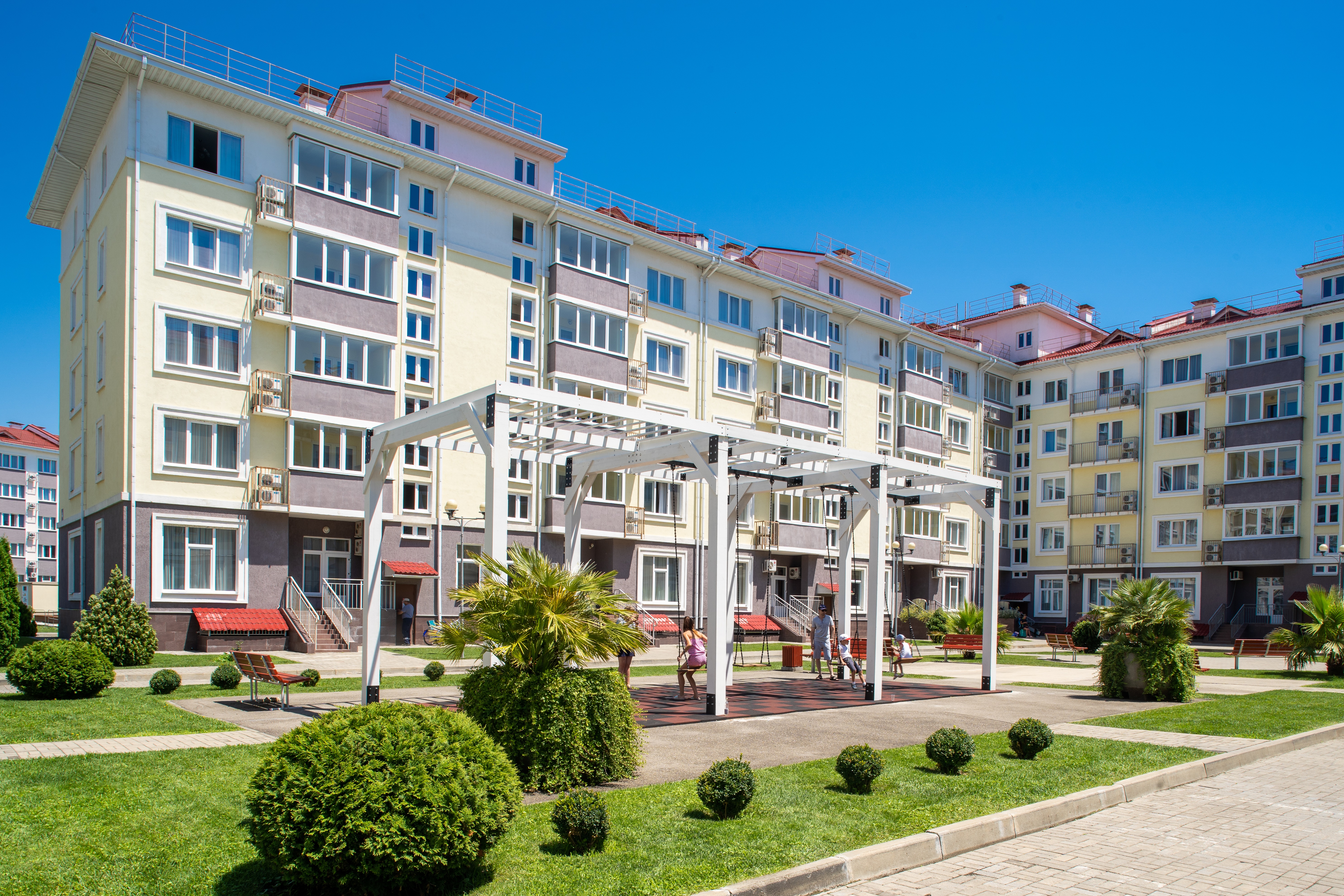 Фото Семейный Квартал