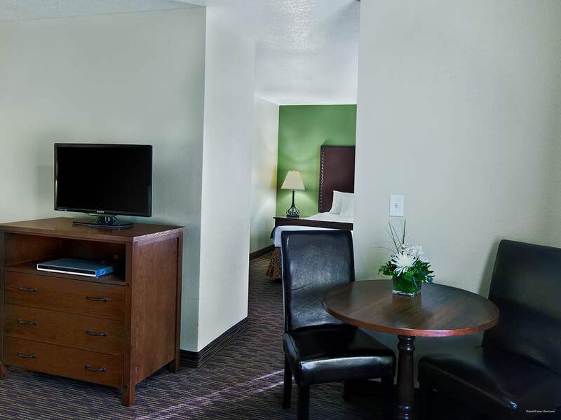 Фото Oxford Suites Hermiston