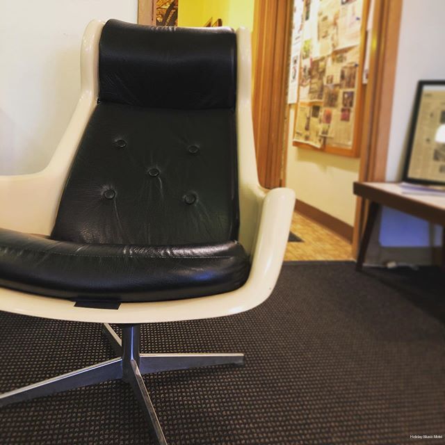 Фото Holiday Music Motel