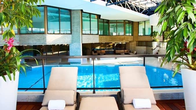 Фото DoubleTree by Hilton Montreal