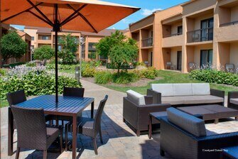 Гостиница Courtyard by Marriott Detroit Troy в Трое