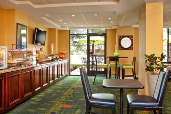 Фото Fairfield Inn by Marriott Bangor