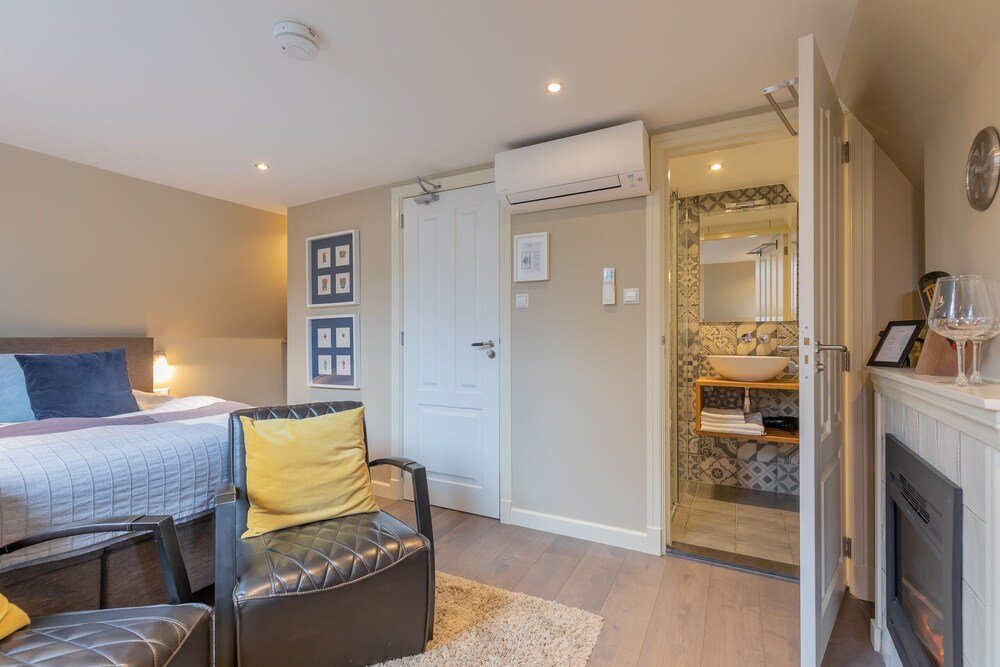 Фото Ex Libris boutique hotel