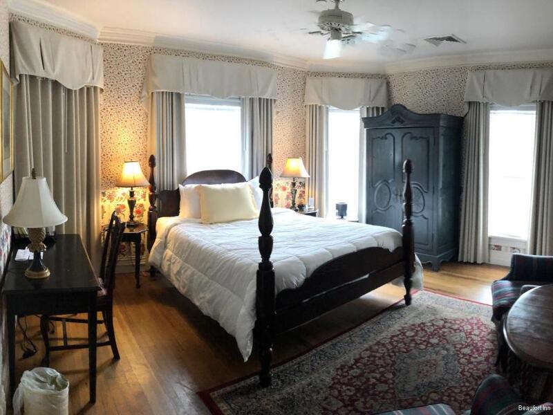 Фото Beaufort Inn