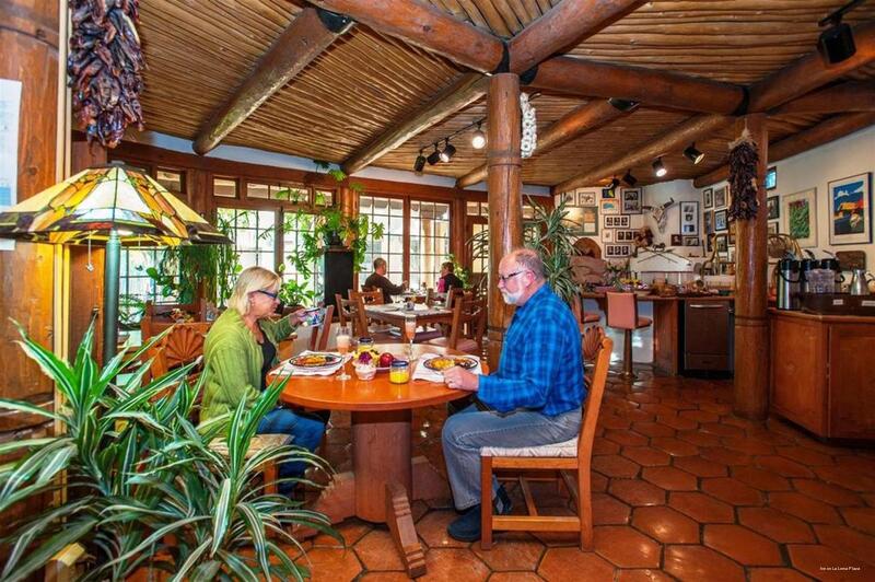 Фото Inn on La Loma Plaza