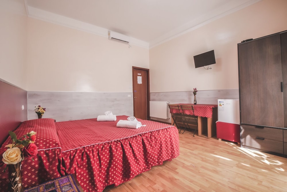 Фото Vertex Guest House