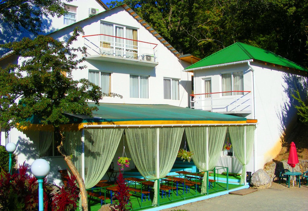 Фото отеля 1