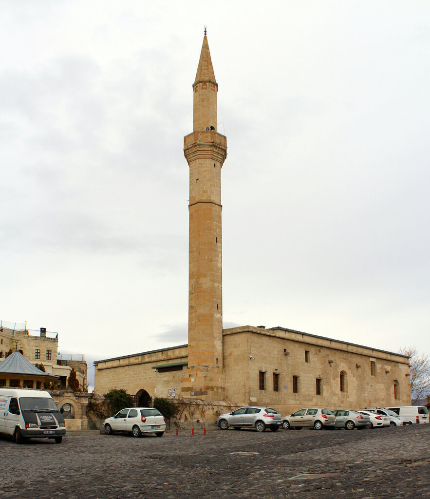 Mosque Karamanoğlu Camikebir i Bey Mosque, Urgup, photo