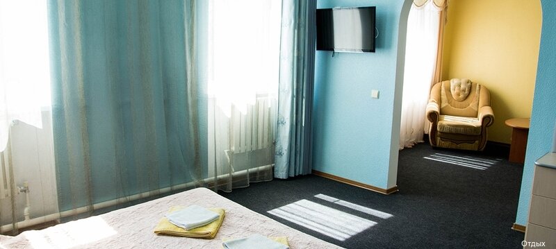 Фото отеля 2