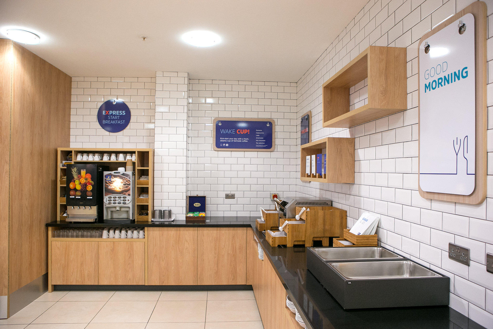 Фото Holiday Inn Express Hull City Centre an Ihg Hotel