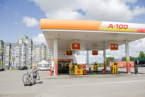 Gas station A-100, Minsk District, photo