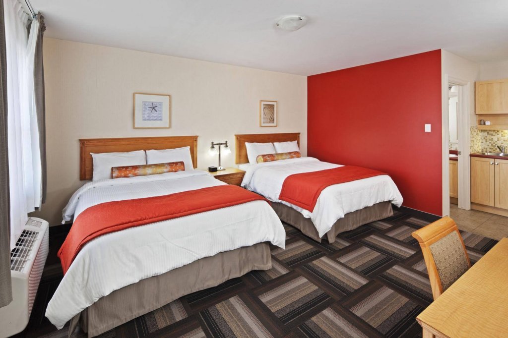 Фото Hôtel-Motel Castel de la Mer