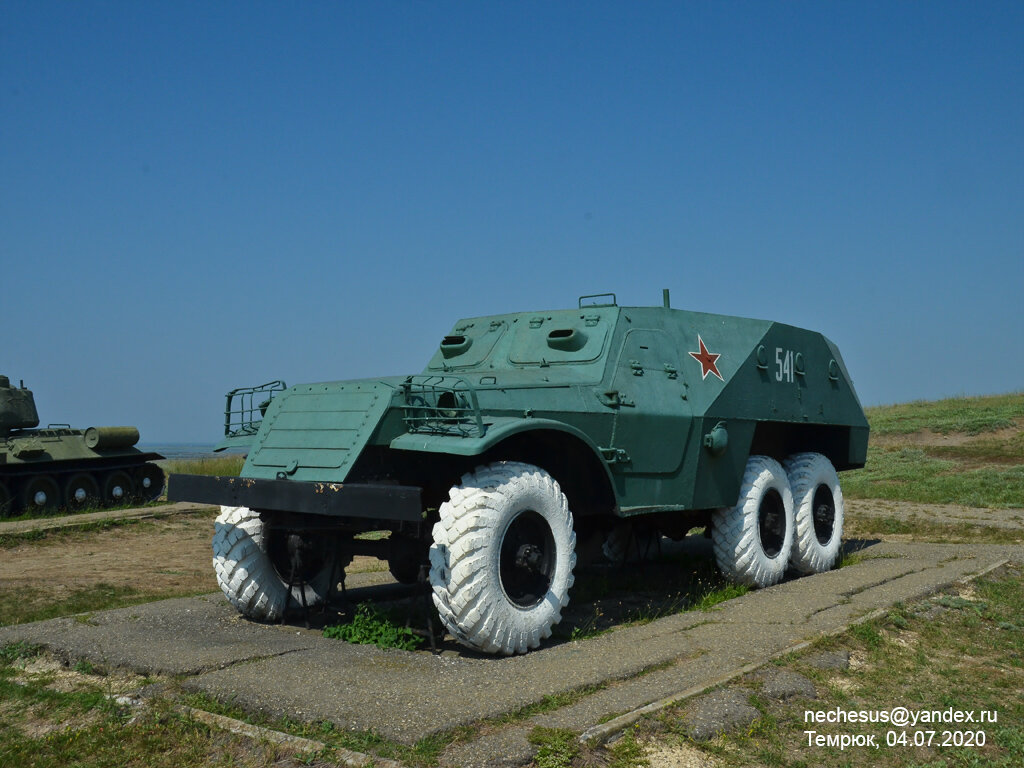 Monument to technology БТР-152, Temryuk, photo