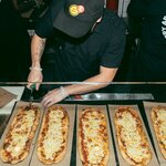 &pizza - Willow Grove (United States, Willow Grove, 2500 W Moreland Rd,, #3041) ، محل صنع البيتزا