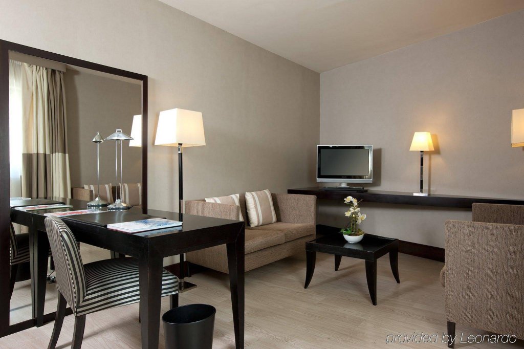 Фото Nh Collection Lisboa Liberdade