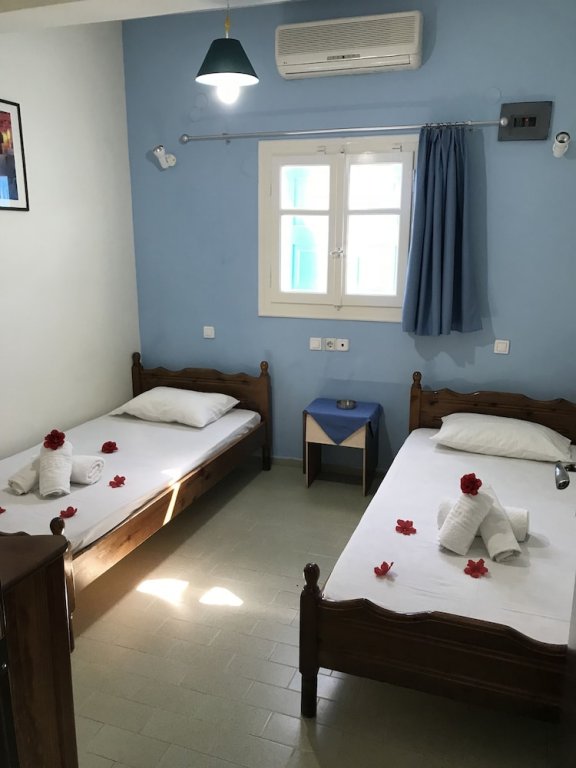 Фото A1 Princess Sissy Ios Hotel & Hostel