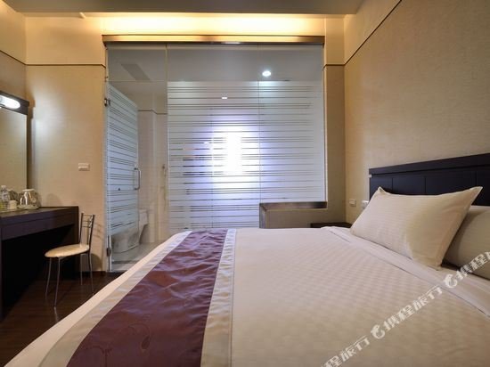 Фото King Town Hotel