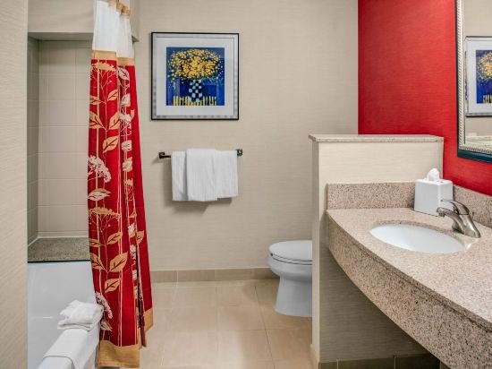 Фото Courtyard by Marriott High Point