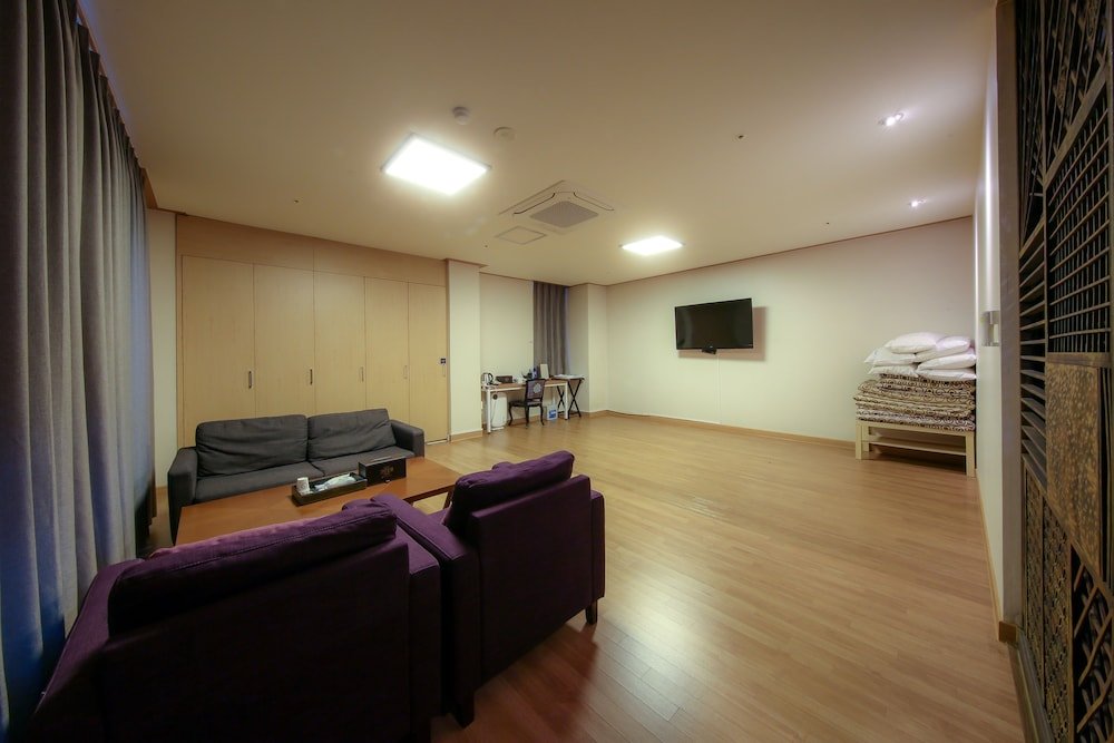 Фото F&t Hotel