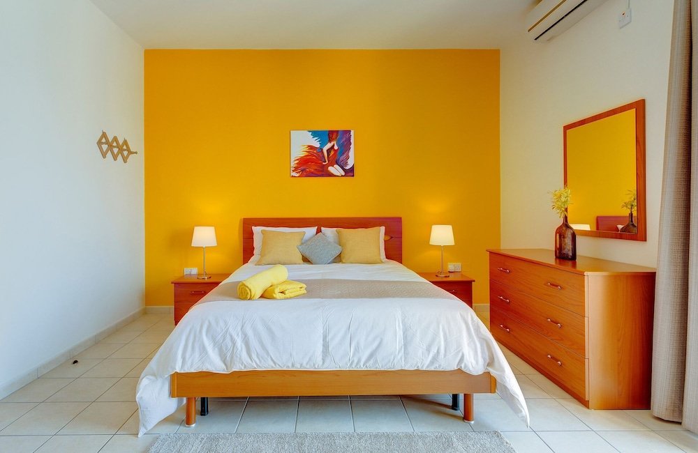 Фото Magical Rooftop Penthouse, Best Location In Sliema