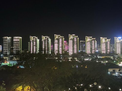Гостиница Four Seasons Ocean Courtyard Hotel Sanya в Дадунхае