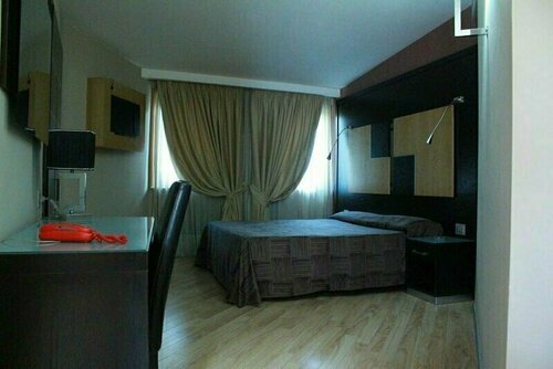 Гостиница Hotel Ginepro в Варкатуро