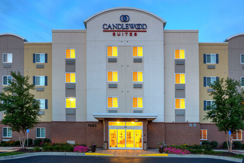 Гостиница Candlewood Suites Indianapolis Northwest, an Ihg Hotel в Индианаполисе
