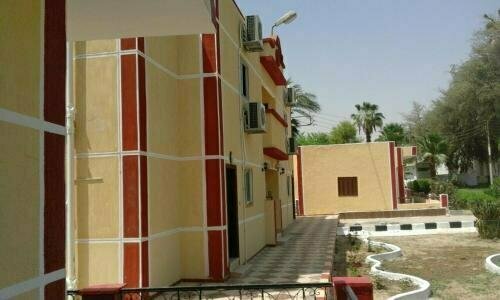 Гостиница Assiut Hotels Armed Forces в Мухафазе Асьют