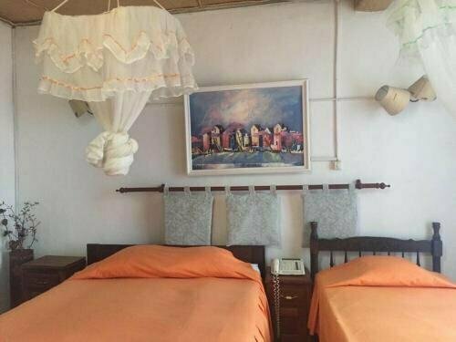 Гостиница Tana-Jacaranda - Hostel в Антананариву