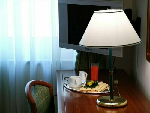 Гостиница Grande Albergo Maugeri в Ачиреале