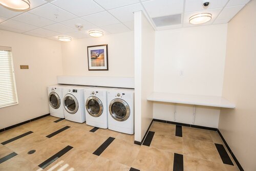 Гостиница Candlewood Suites Ft Walton Bch - Hurlburt Area, an Ihg Hotel в Форт Уолтон Бич