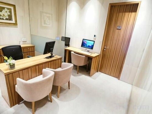 Crafa Harbour Hotel